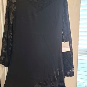 New black tunic blouse